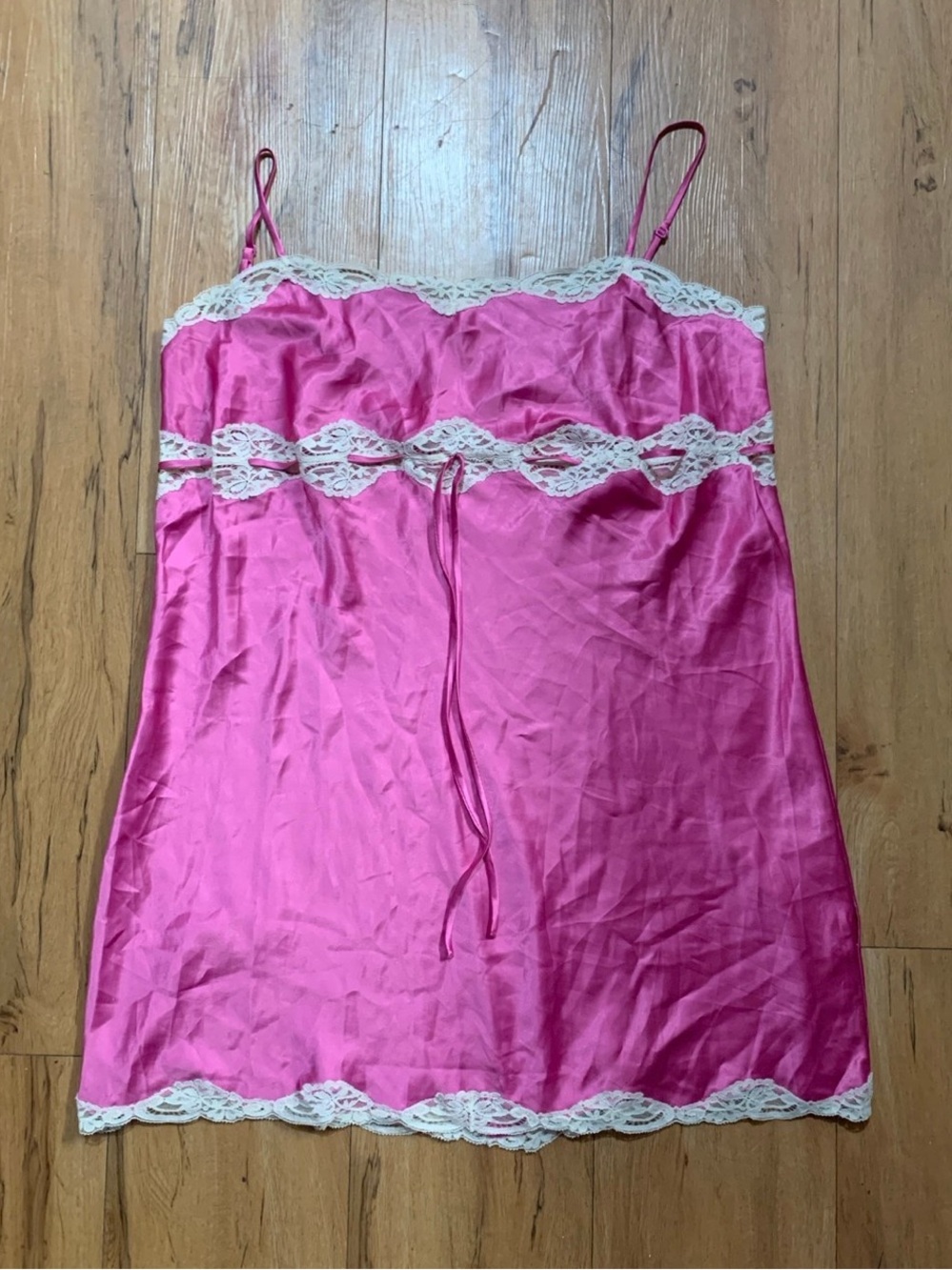 NWT 2005 VS pink slip